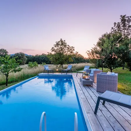 Villa In Tuscany With Private Pool & Views * Orentano